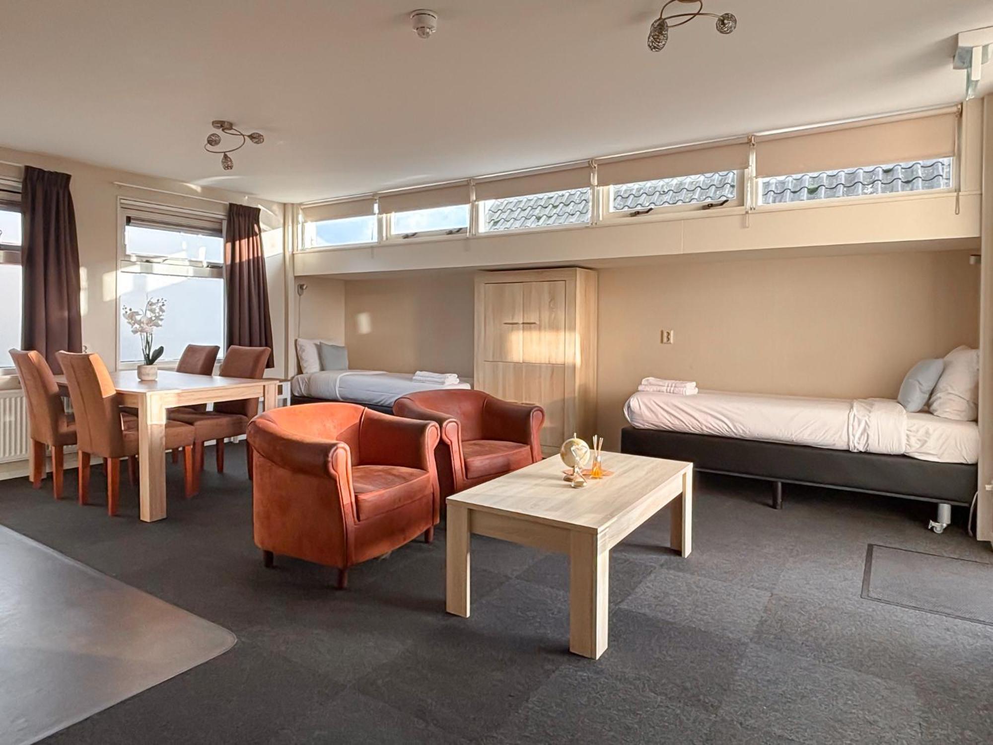 Visserslust Rooms, Apartments And Houseboats Винкевен Экстерьер фото