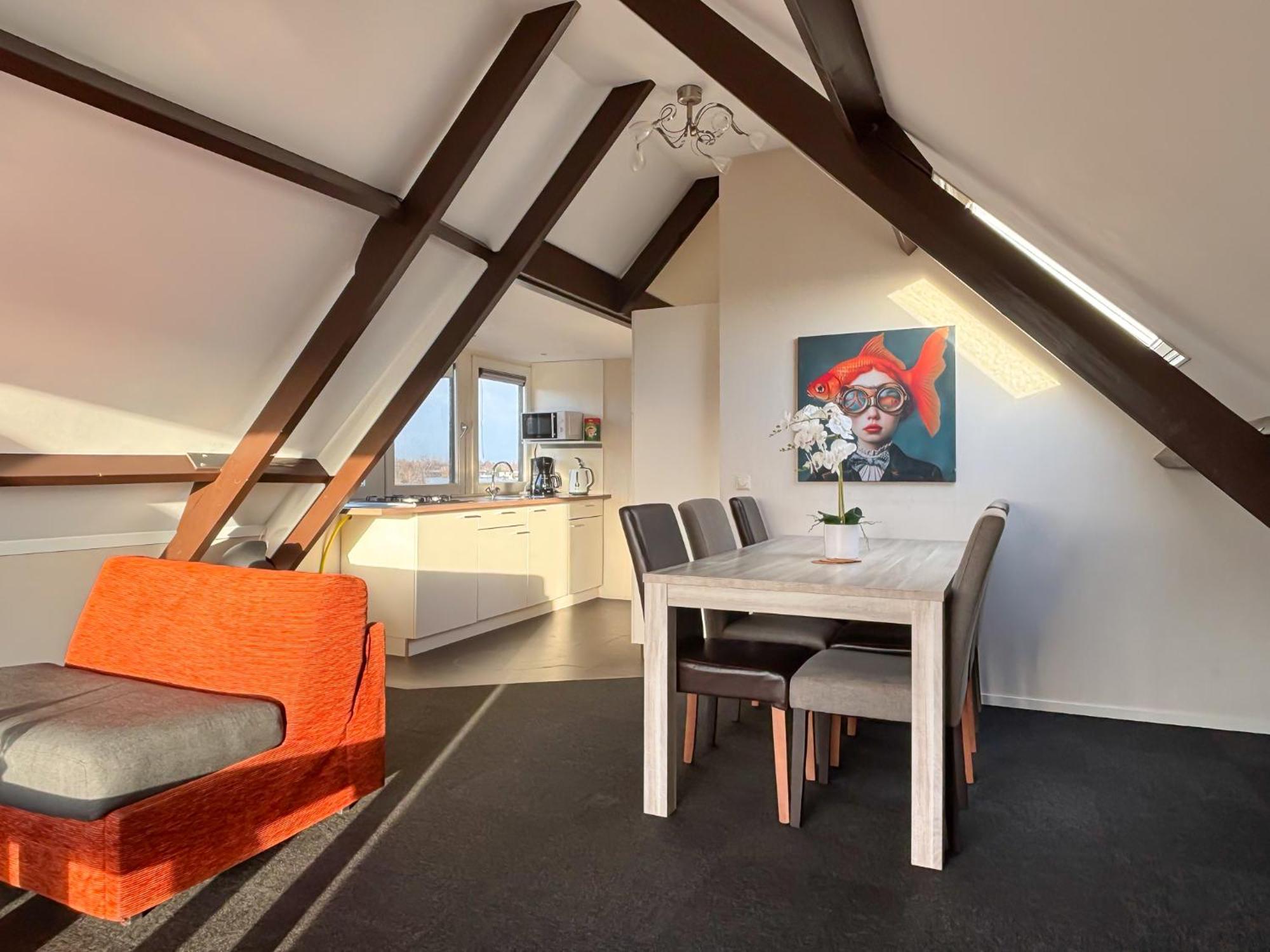 Visserslust Rooms, Apartments And Houseboats Винкевен Экстерьер фото