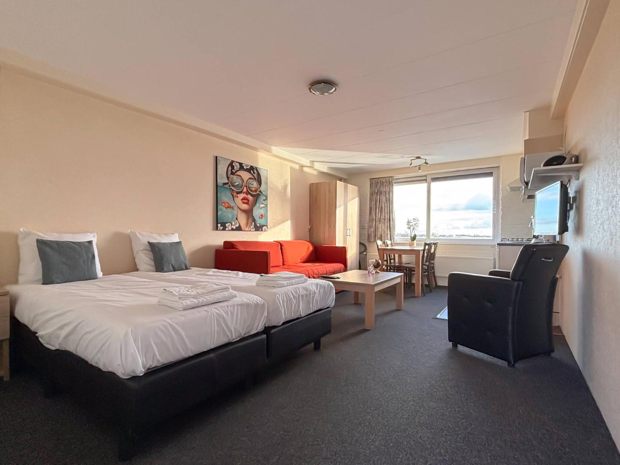 Visserslust Rooms, Apartments And Houseboats Винкевен Экстерьер фото