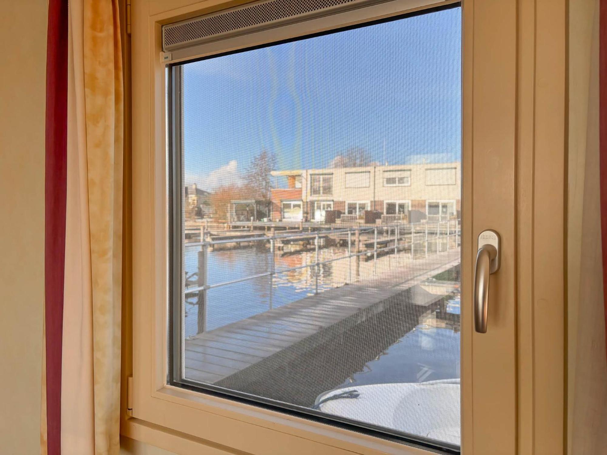 Visserslust Rooms, Apartments And Houseboats Винкевен Экстерьер фото